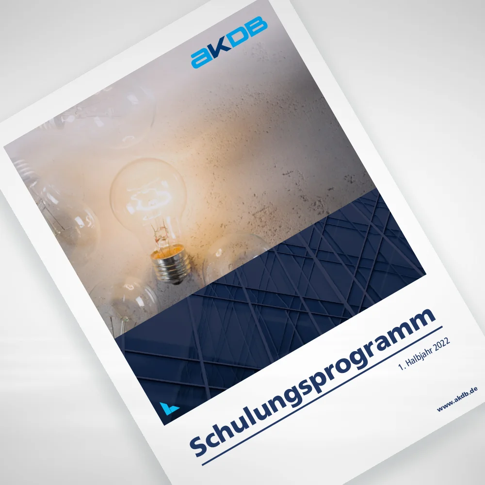 Titelbild AKDB Schulungsprogramm für das 1. HJ 2022