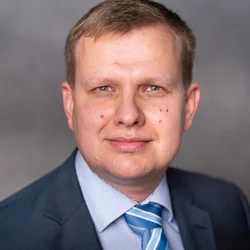 Dr. Jan Sommerer, Dozent für Tarifrecht an der Bayerischen Verwaltungsschule (BVS) und Personalleiter der Stadt Lauf a. d. Pegnitz